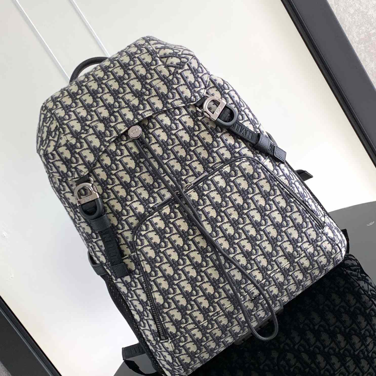 Dior 8 Backpack With Flap - everydesigner