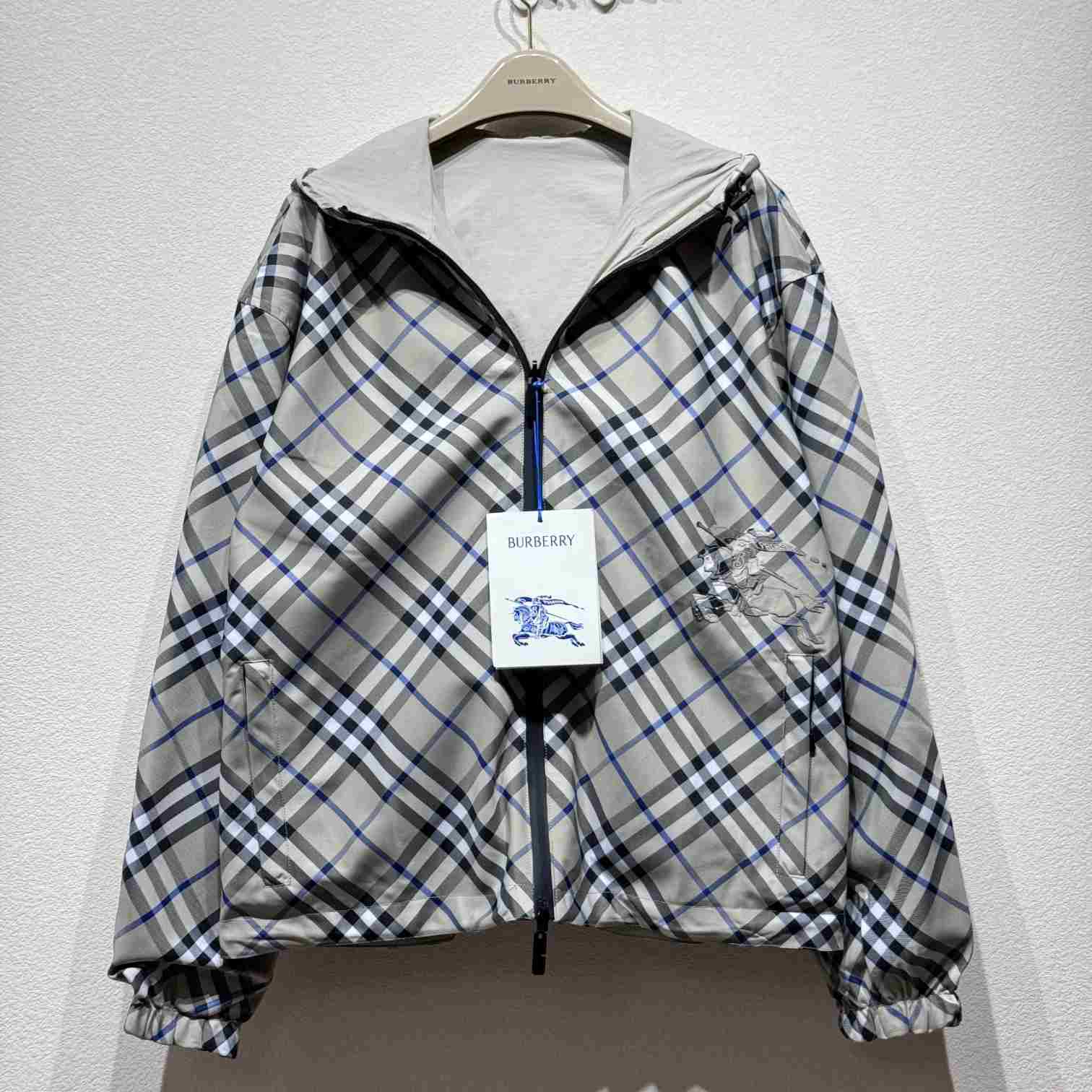 Burberry Cropped Reversible Check Jacket - everydesigner