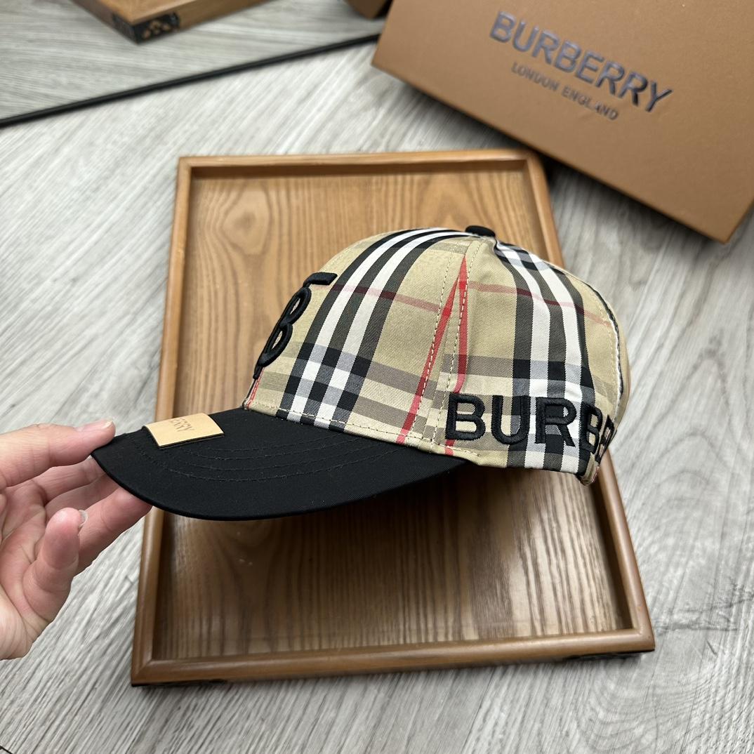 Burberry Baseball Cap - everydesigner