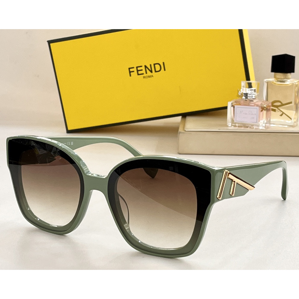 Fendi FE40098I Sunglasses - everydesigner