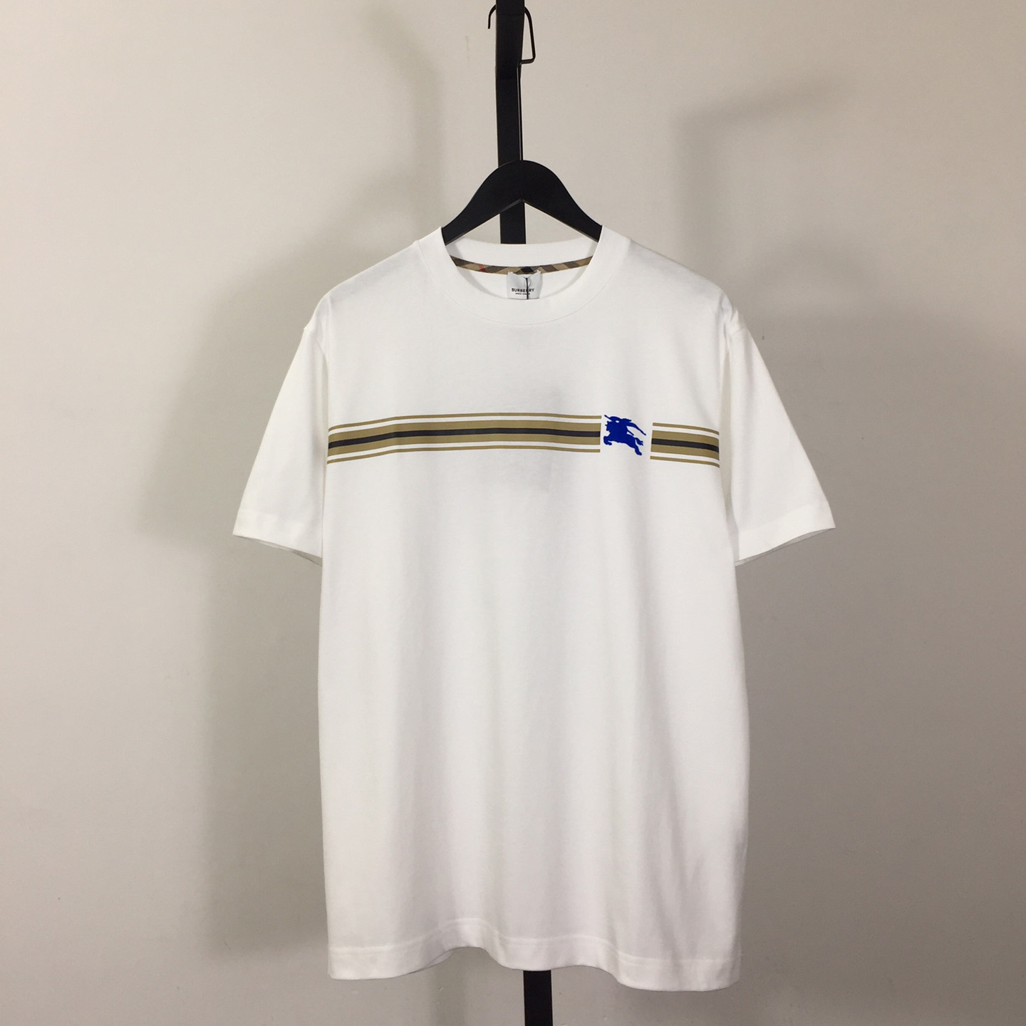 Burberry Striped-detail Cotton T-shirt - everydesigner