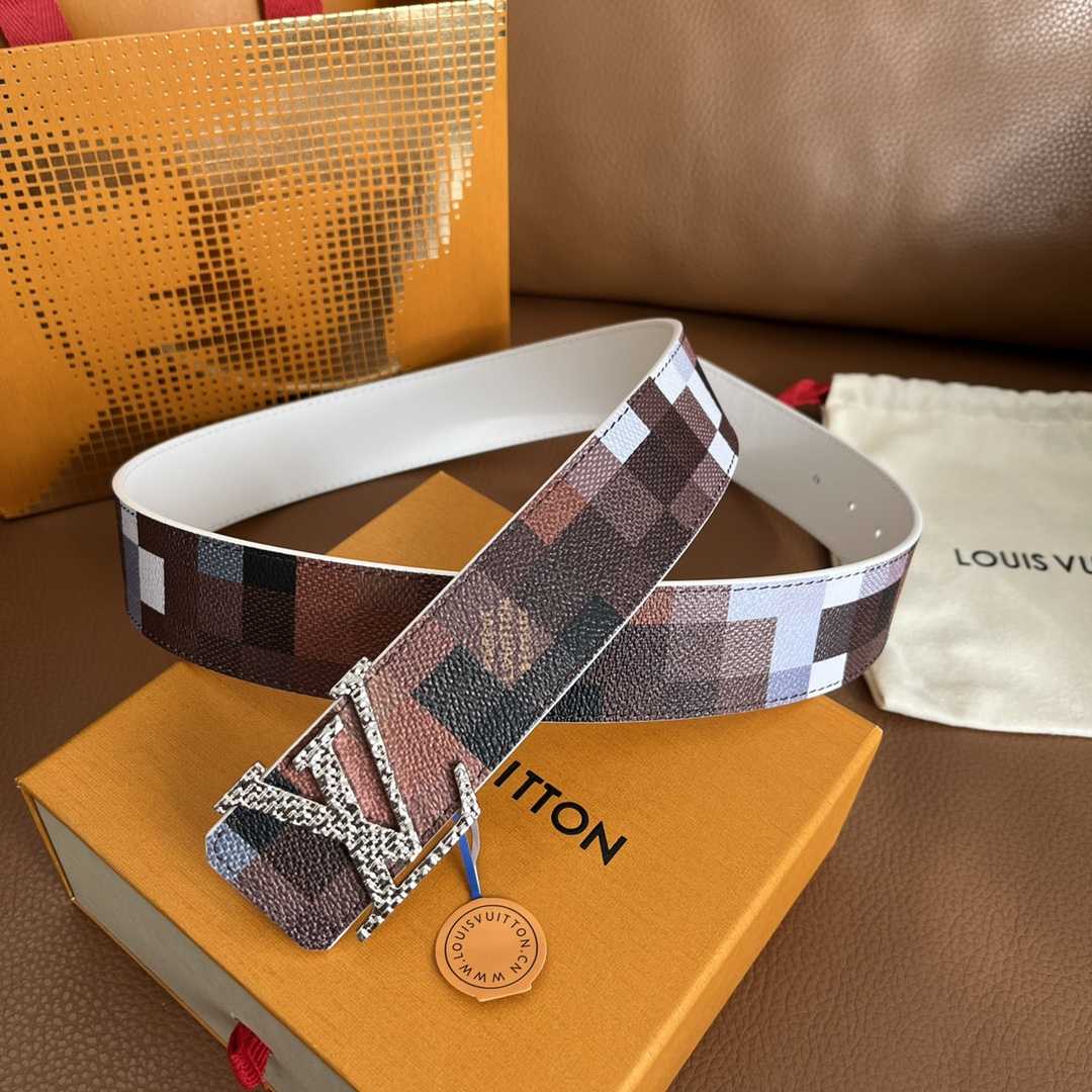 Louis Vuitton LV Initiales 40mm Reversible Belt - everydesigner