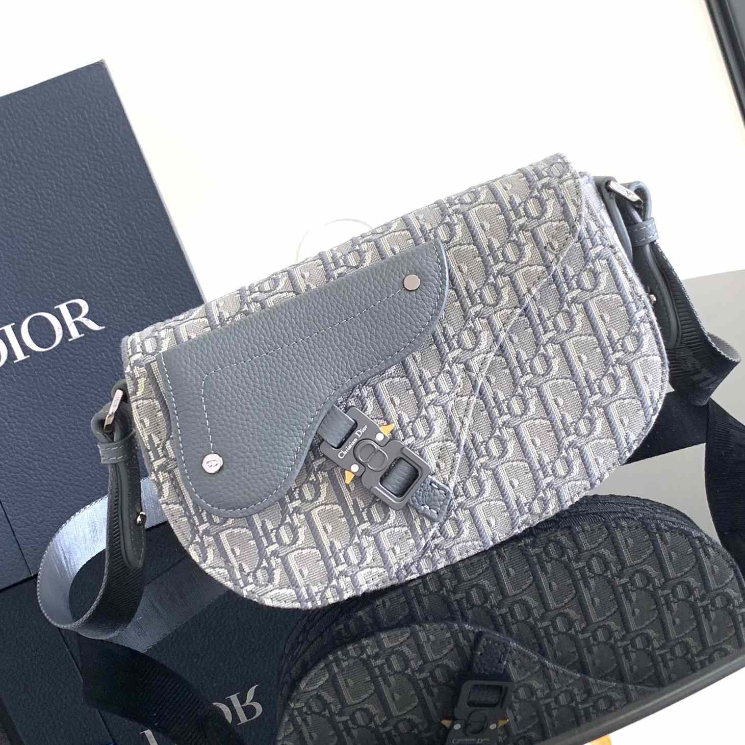 Dior Saddle Messenger Bag - everydesigner