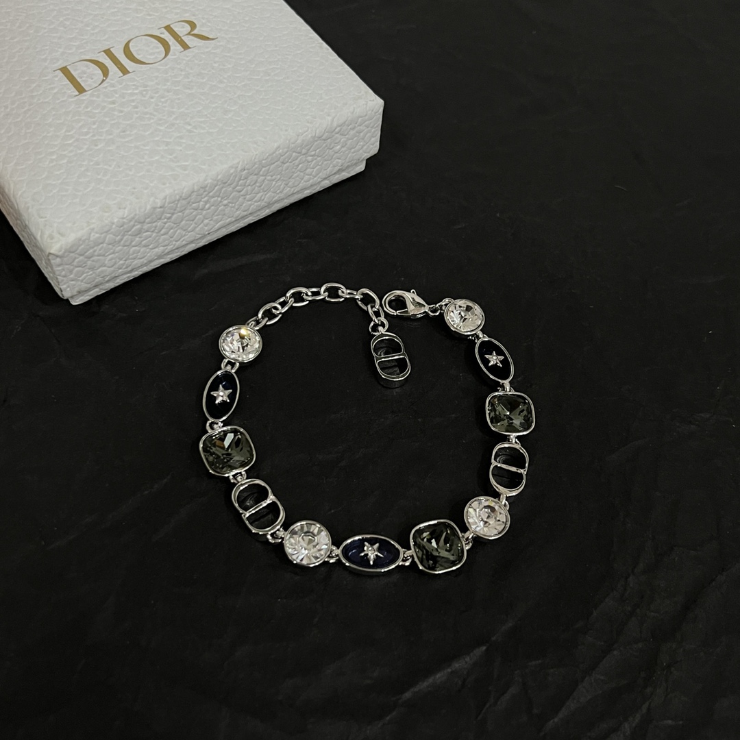 Dior Star Bracelet - everydesigner