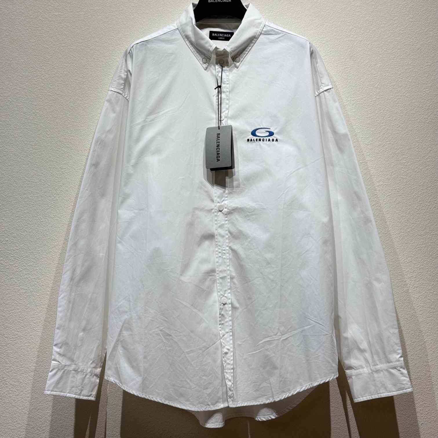 Balenciaga Loop Sports Icon Large Fit Shirt In White - everydesigner