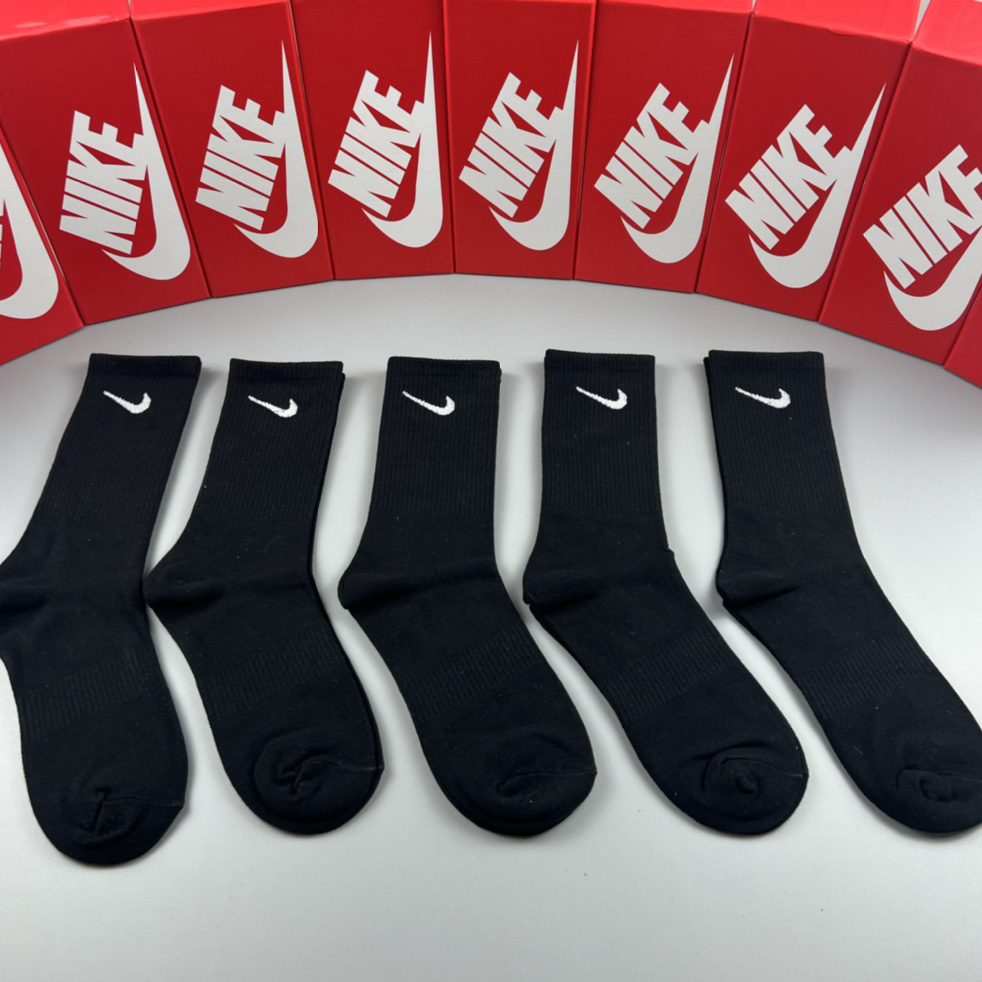 Nike Socks /Box - everydesigner