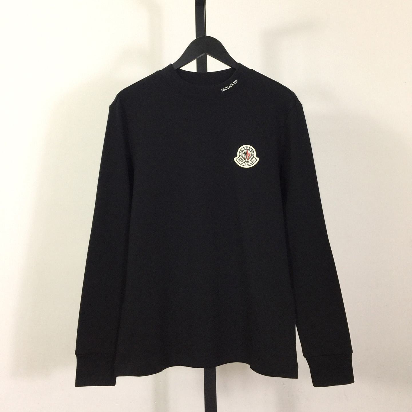 Moncler Long Sleeves - everydesigner