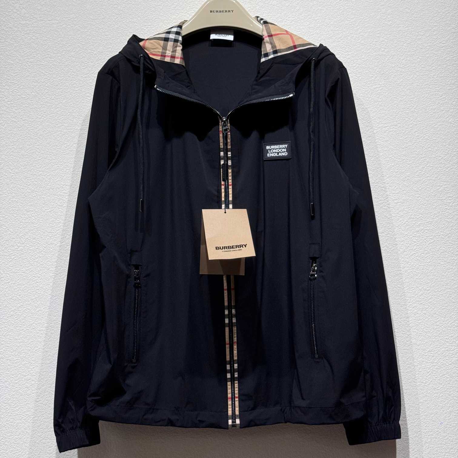 Burberry  Vintage Checked Reversible Jacket - everydesigner