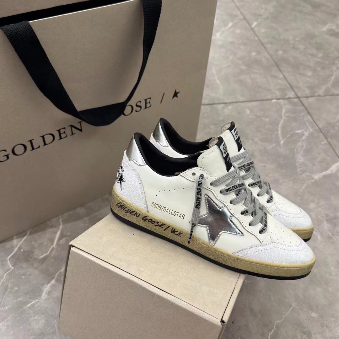 Golden Goose Sneakers - everydesigner