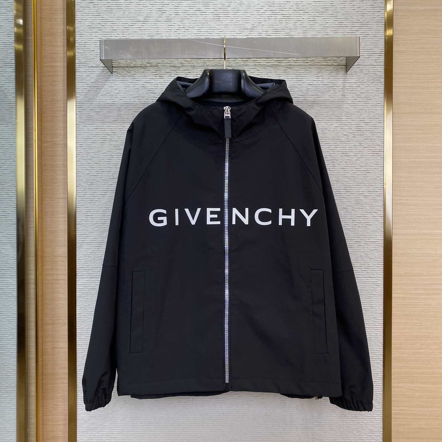 Givenchy Windbreaker Jacke - everydesigner