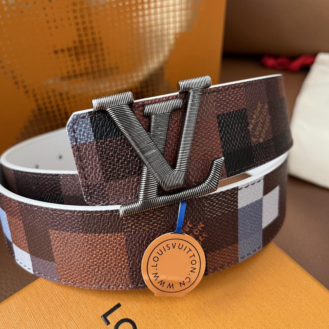 Louis Vuitton LV Initiales 40mm Reversible Belt - everydesigner