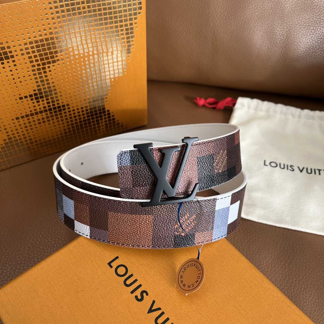 Louis Vuitton LV Initiales 40mm Reversible Belt - everydesigner