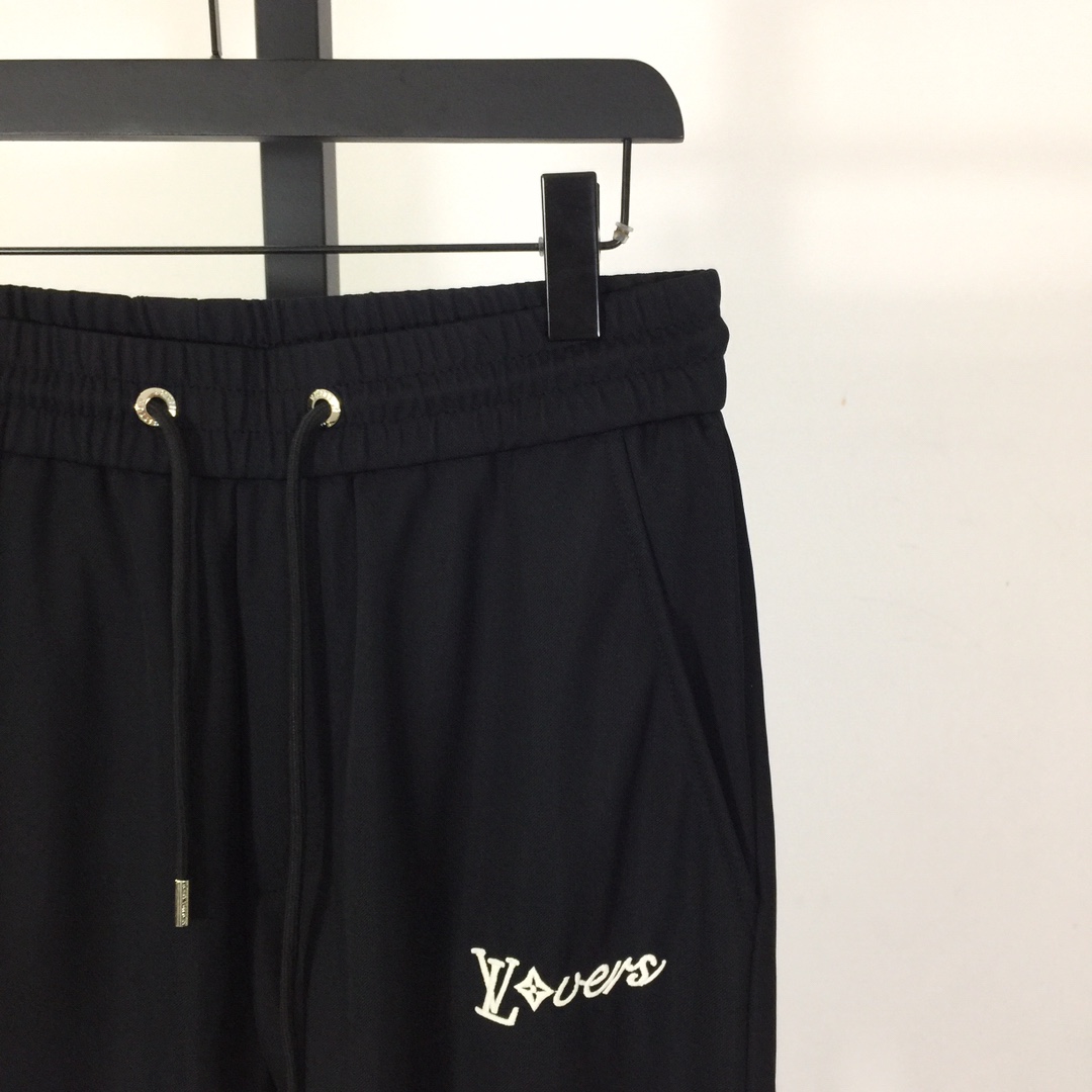 Louis Vuitton Cotton Pants - everydesigner