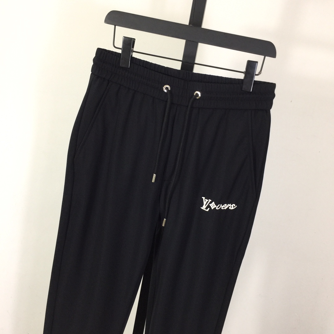 Louis Vuitton Cotton Pants - everydesigner