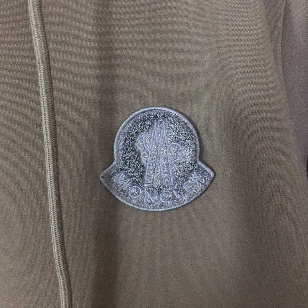 Moncler Tracksuit  - everydesigner