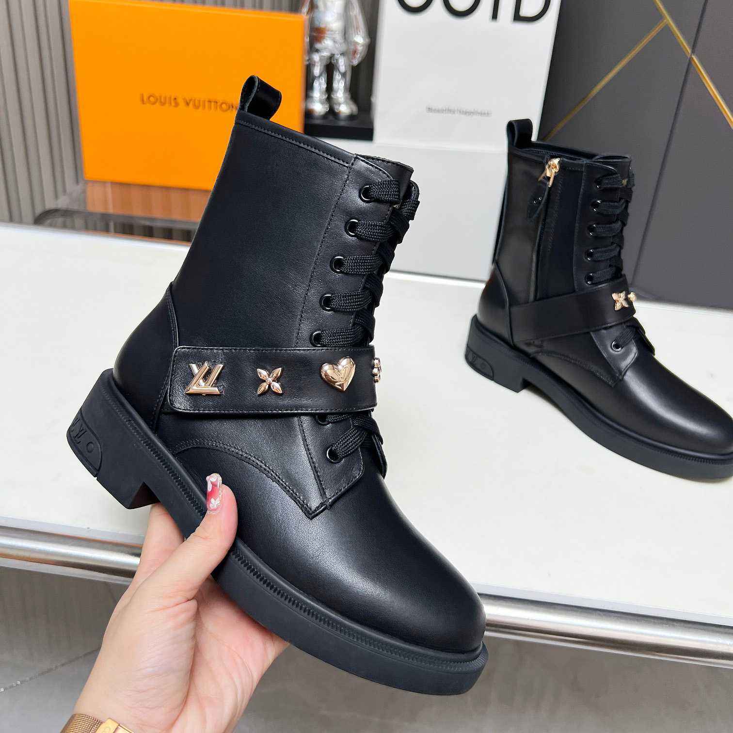 Louis Vuitton Citizen Flat Ranger Boot   - everydesigner