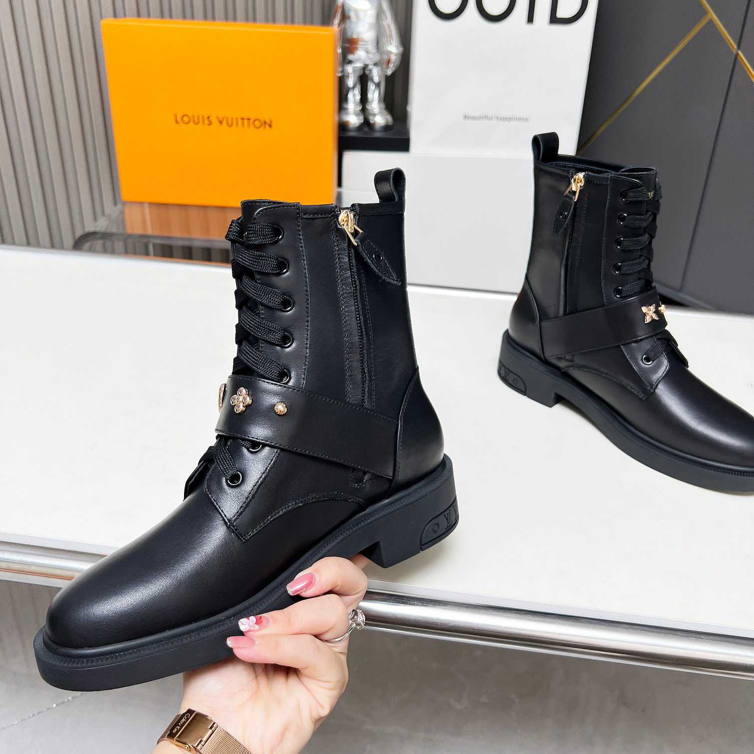 Louis Vuitton Citizen Flat Ranger Boot   - everydesigner