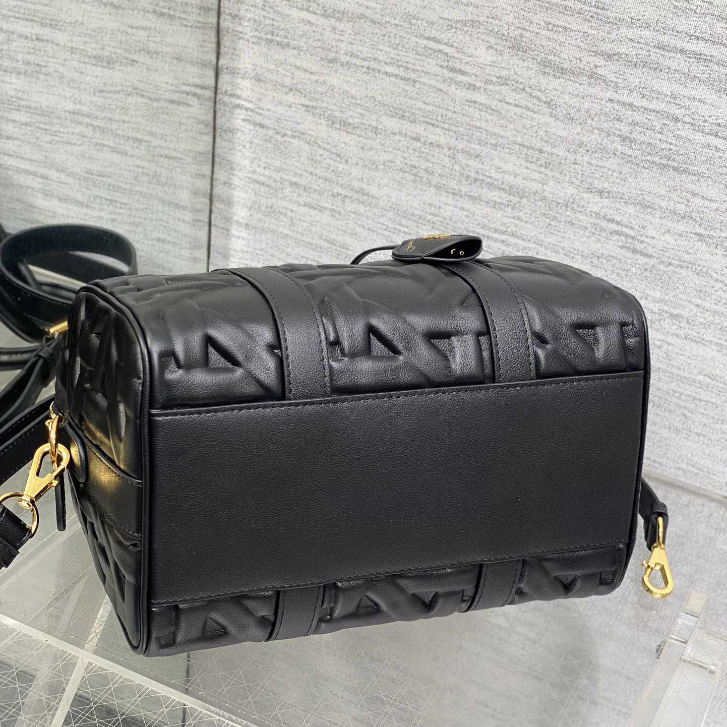 Dior Groove 25 Bag - everydesigner