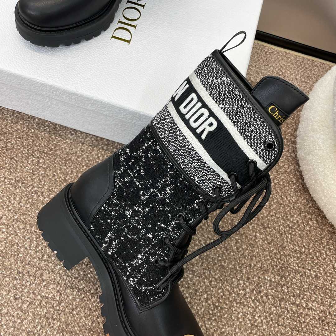 Dior D-Major Ankle Boot   - everydesigner