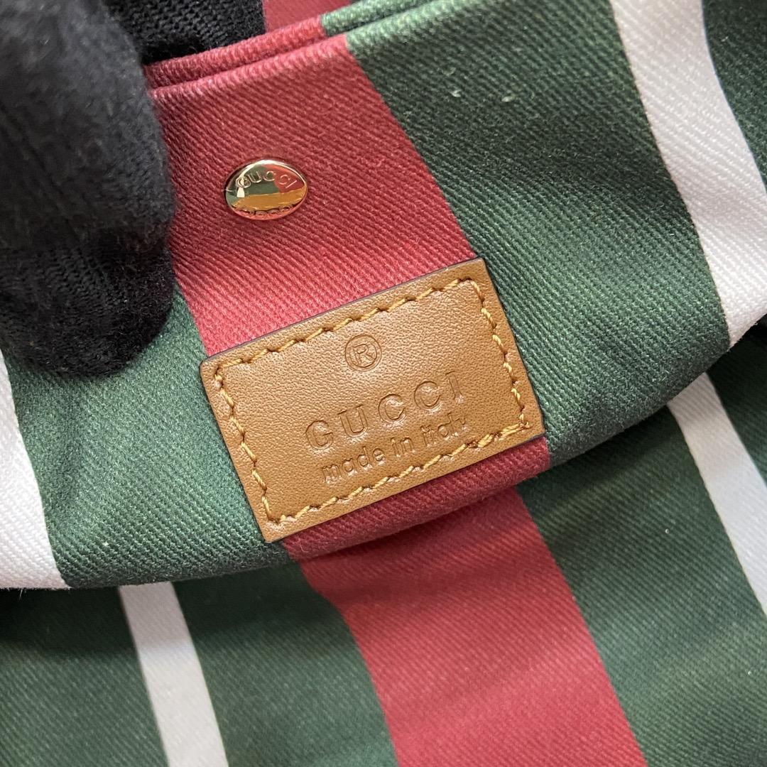 Gucci GG Emblem Mini Bucket Bag - everydesigner