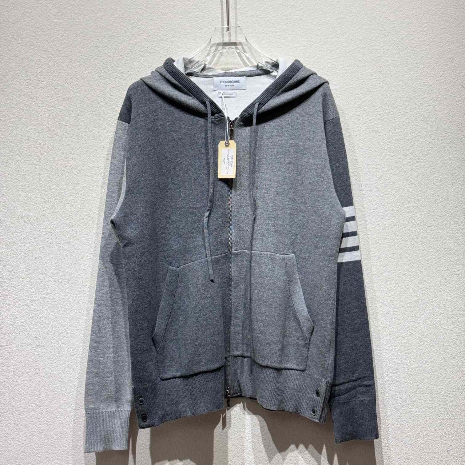 Thom Browne 4-Bar Hooded Sweatshirt - everydesigner