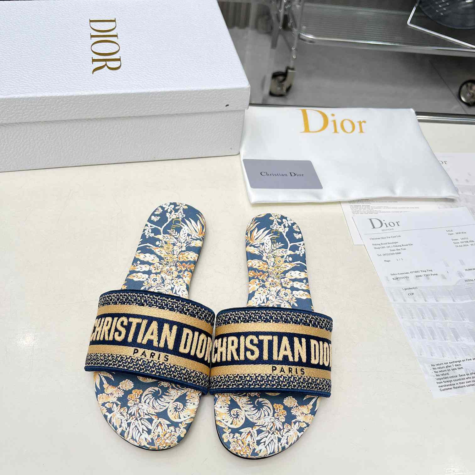 Dior Dway Slide - everydesigner