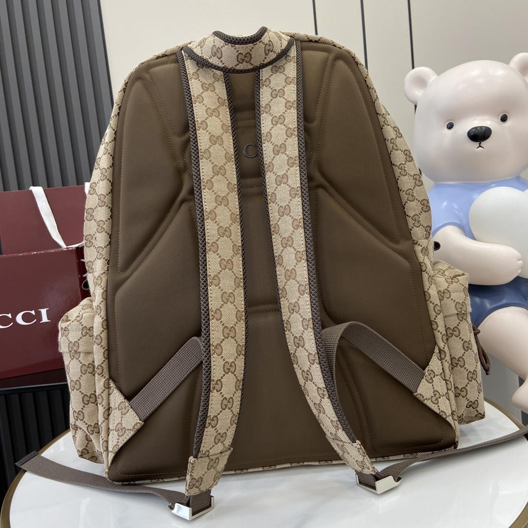 Gucci Large Backpack With Gucci Logo - everydesigner