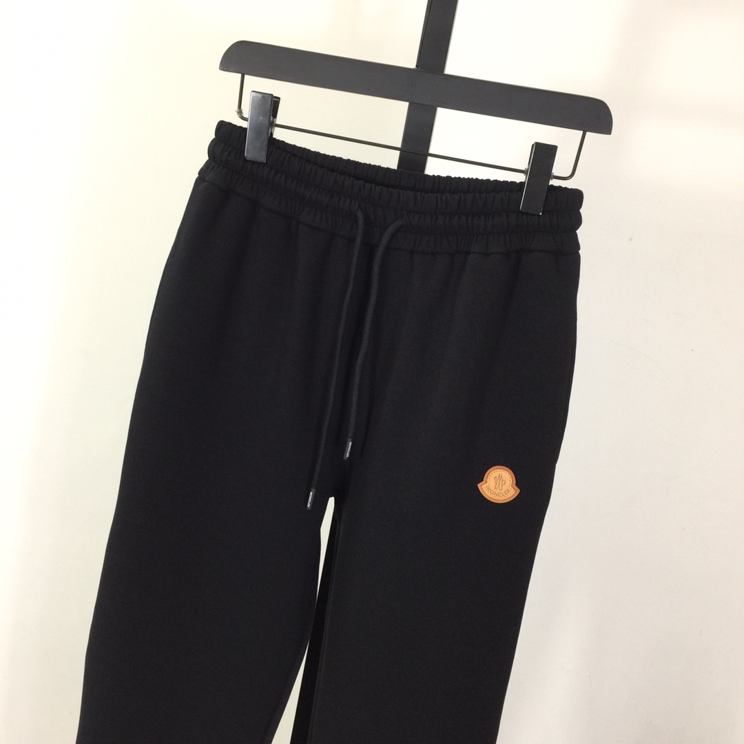 Moncler Cotton Pants - everydesigner