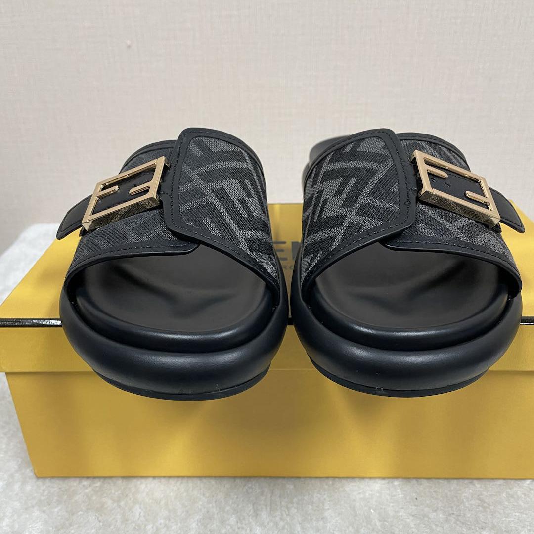 Fendi Feel Black Fabric Slides - everydesigner