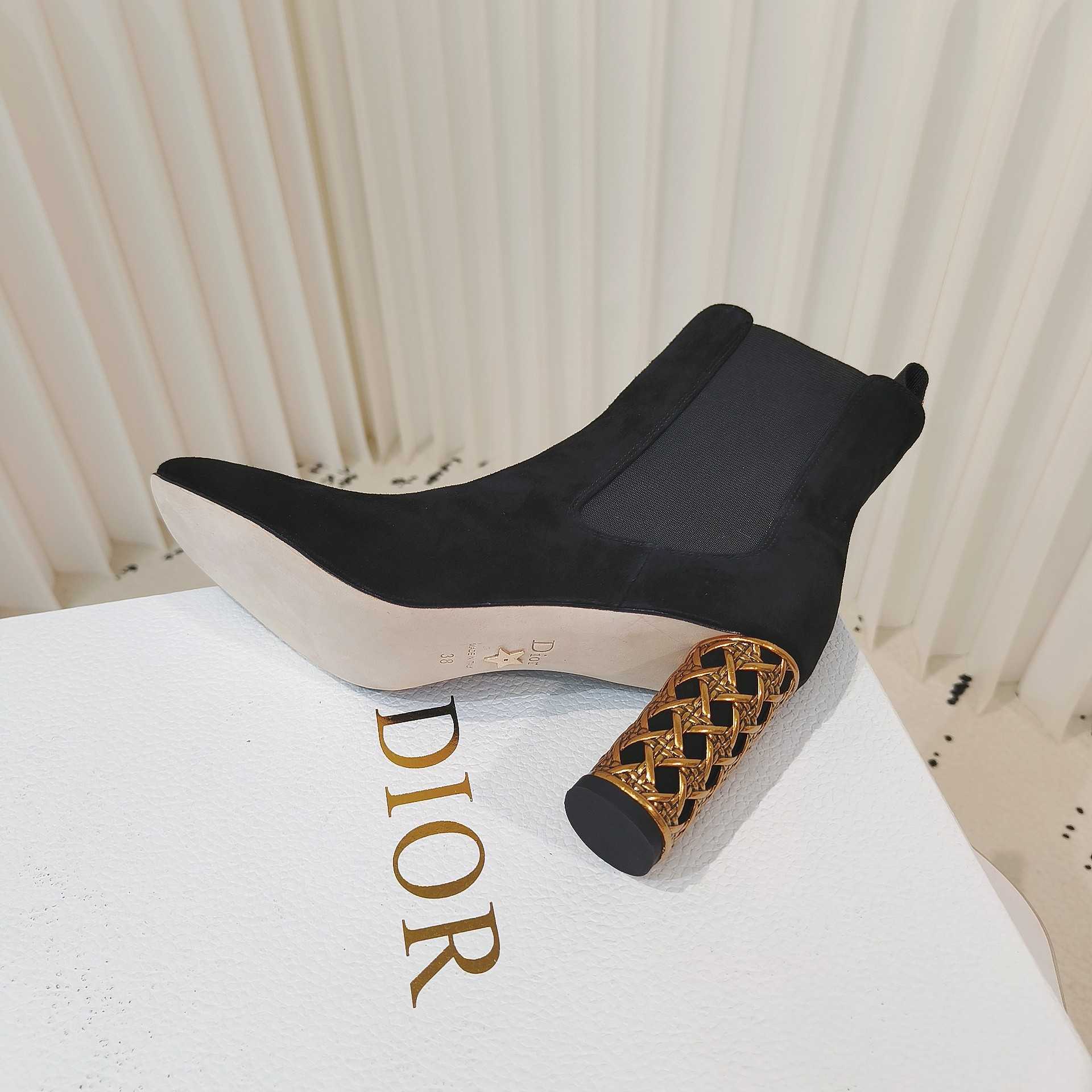 Dior Icon Heeled Ankle Boot - everydesigner