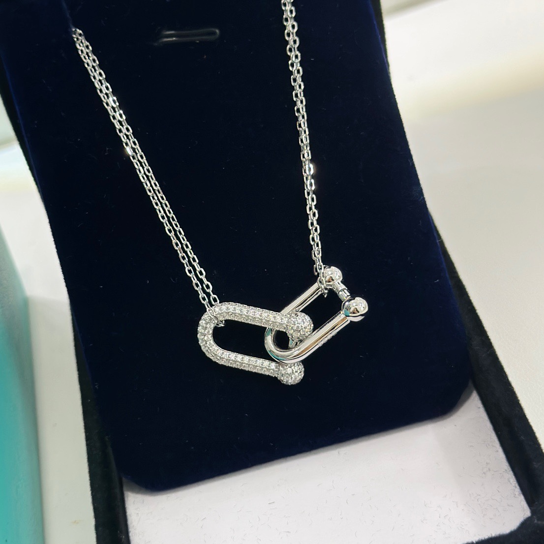 Tiffany & Co. Large Double Link Pendant - everydesigner