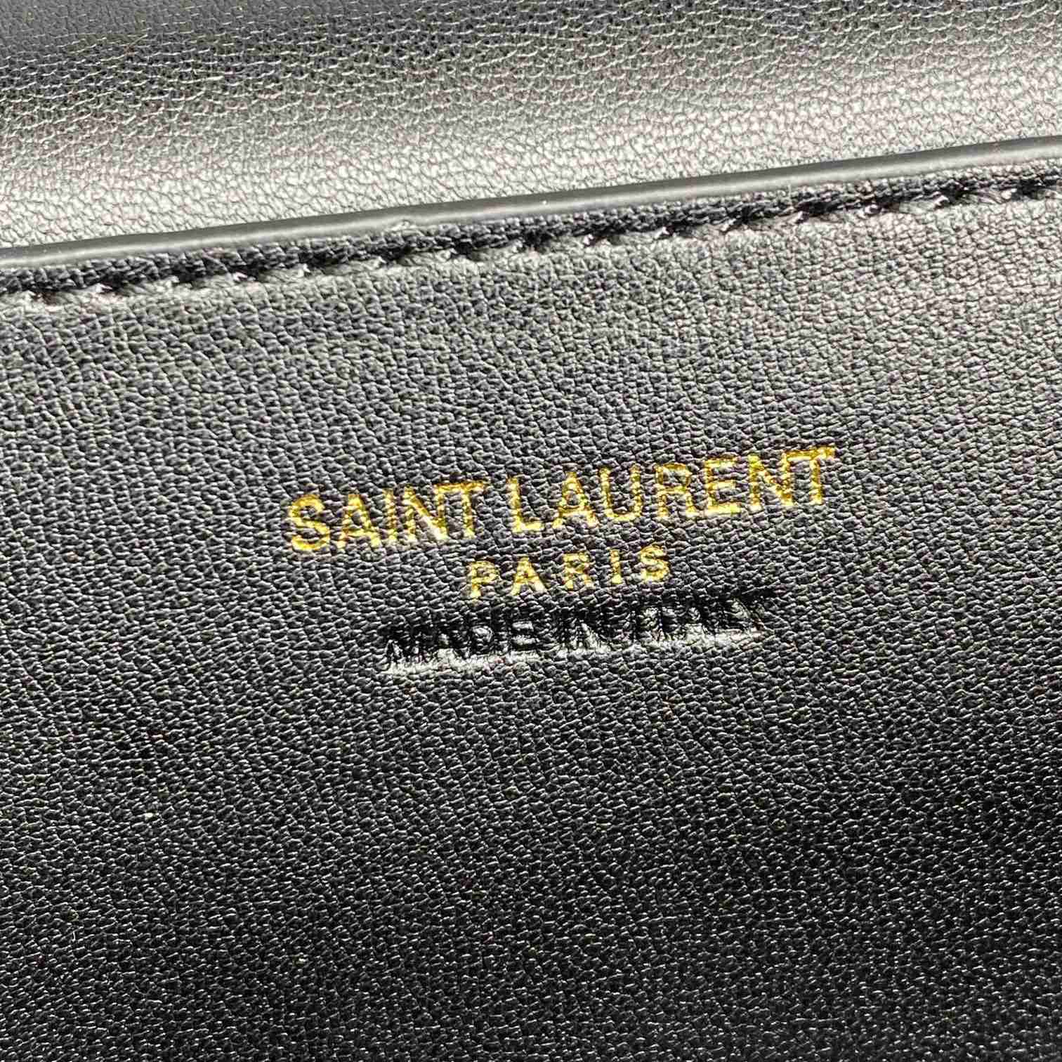 Saint Laurent Gaby Vanity Bag In Lambskin - everydesigner