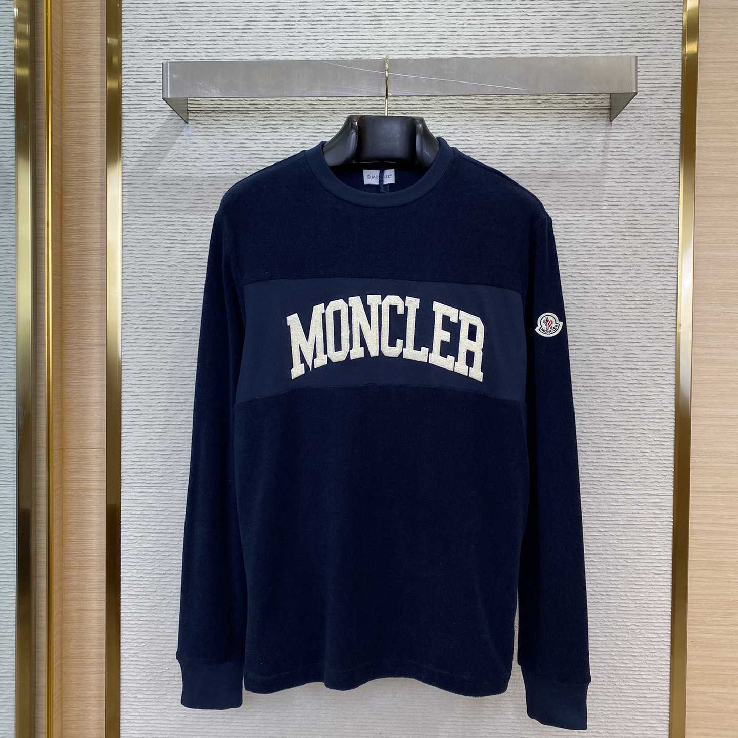 Moncler Embroidered Logo Sweatshirt - everydesigner