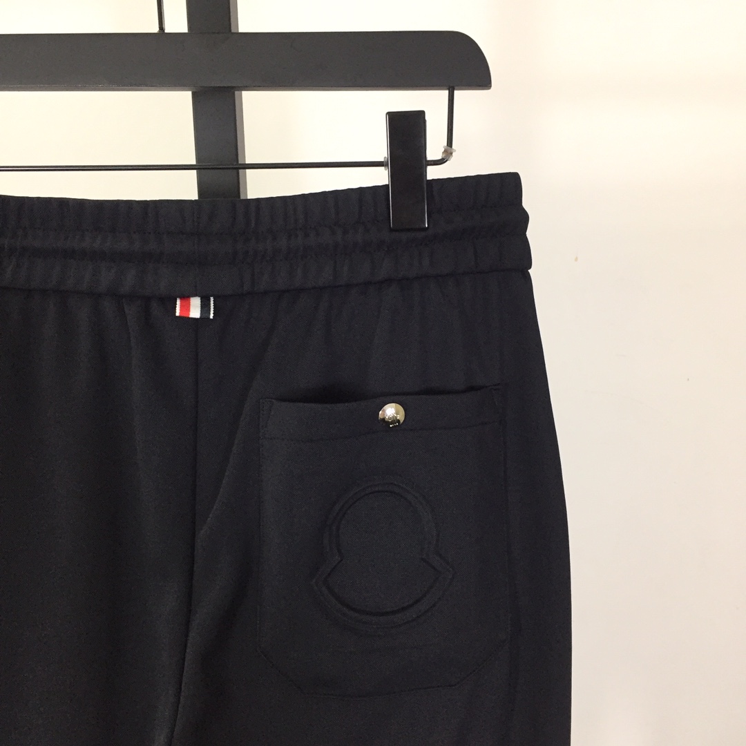 Moncler Cotton Pants - everydesigner