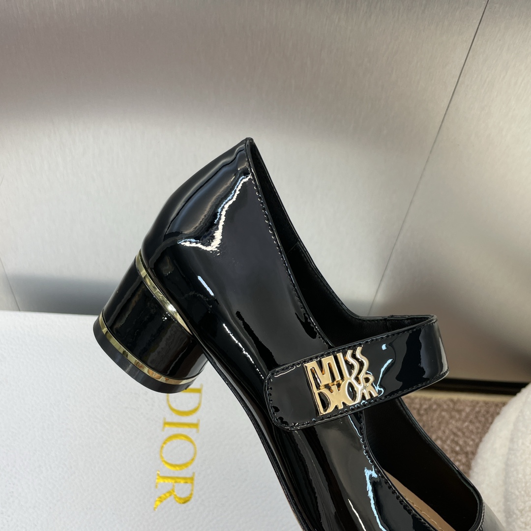 Dior Miss Dior Pump - everydesigner