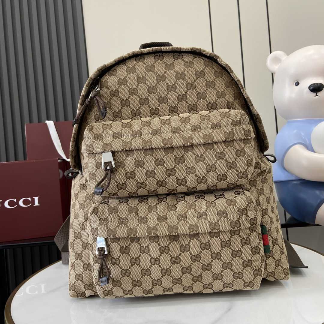 Gucci Medium Backpack With Gucci Logo - everydesigner