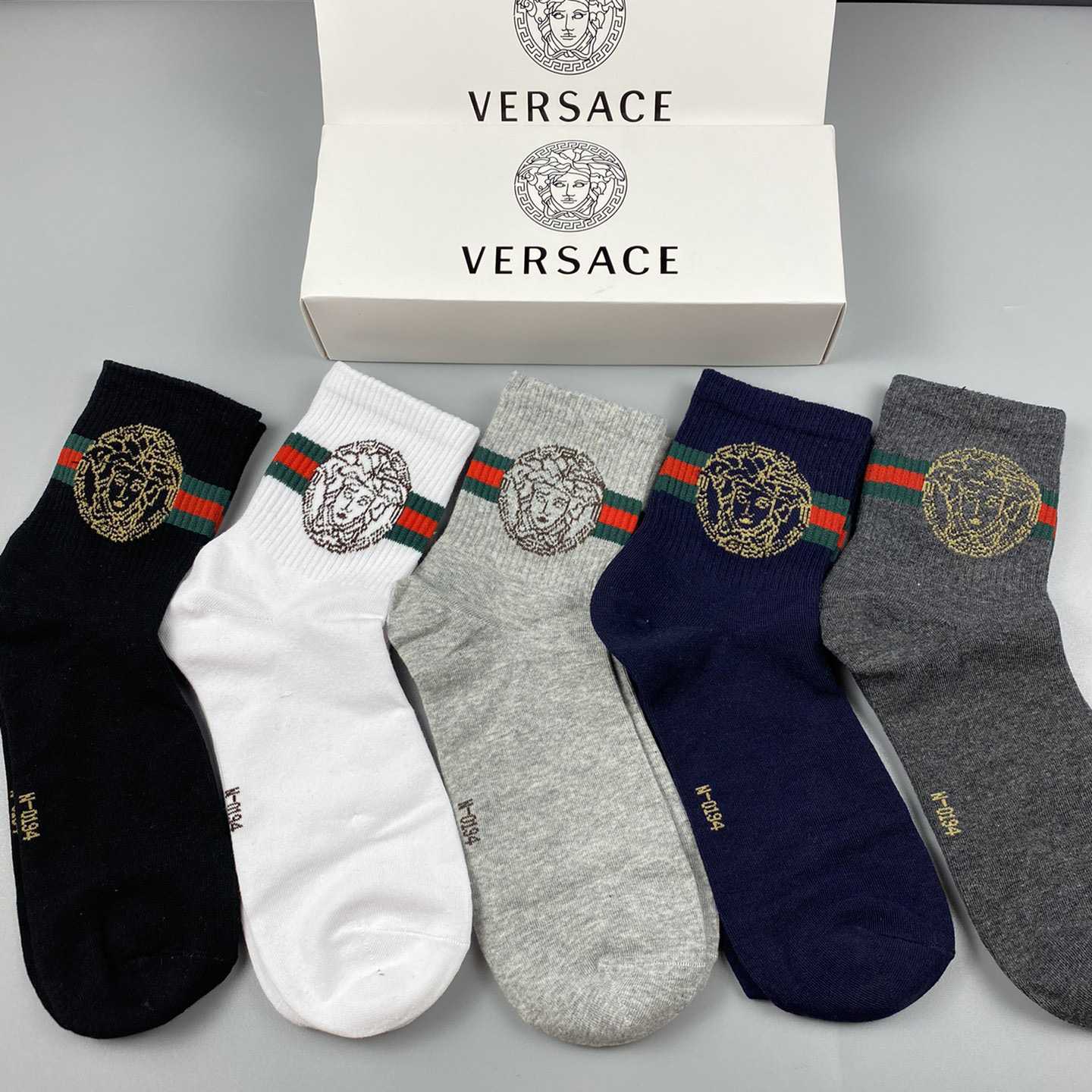 Versace Socks/Box - everydesigner