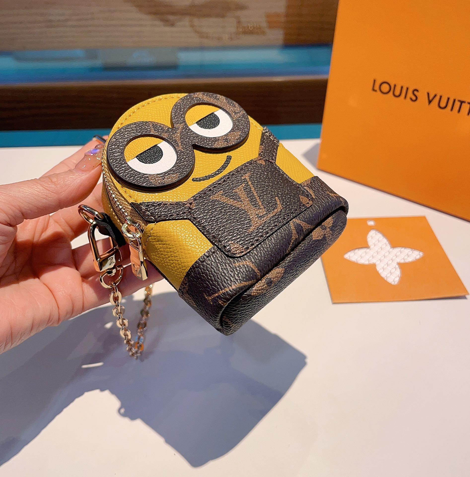 Louis Vuitton Key Holder and Bag Charm  - everydesigner