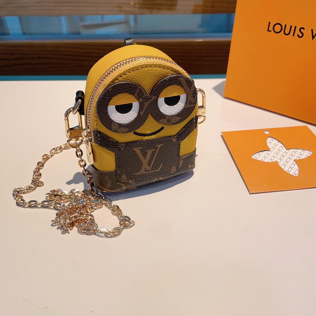 Louis Vuitton Key Holder and Bag Charm  - everydesigner