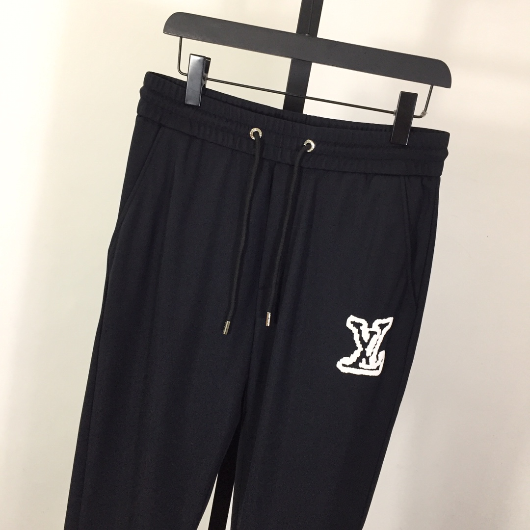 Louis Vuitton Cotton Pants - everydesigner