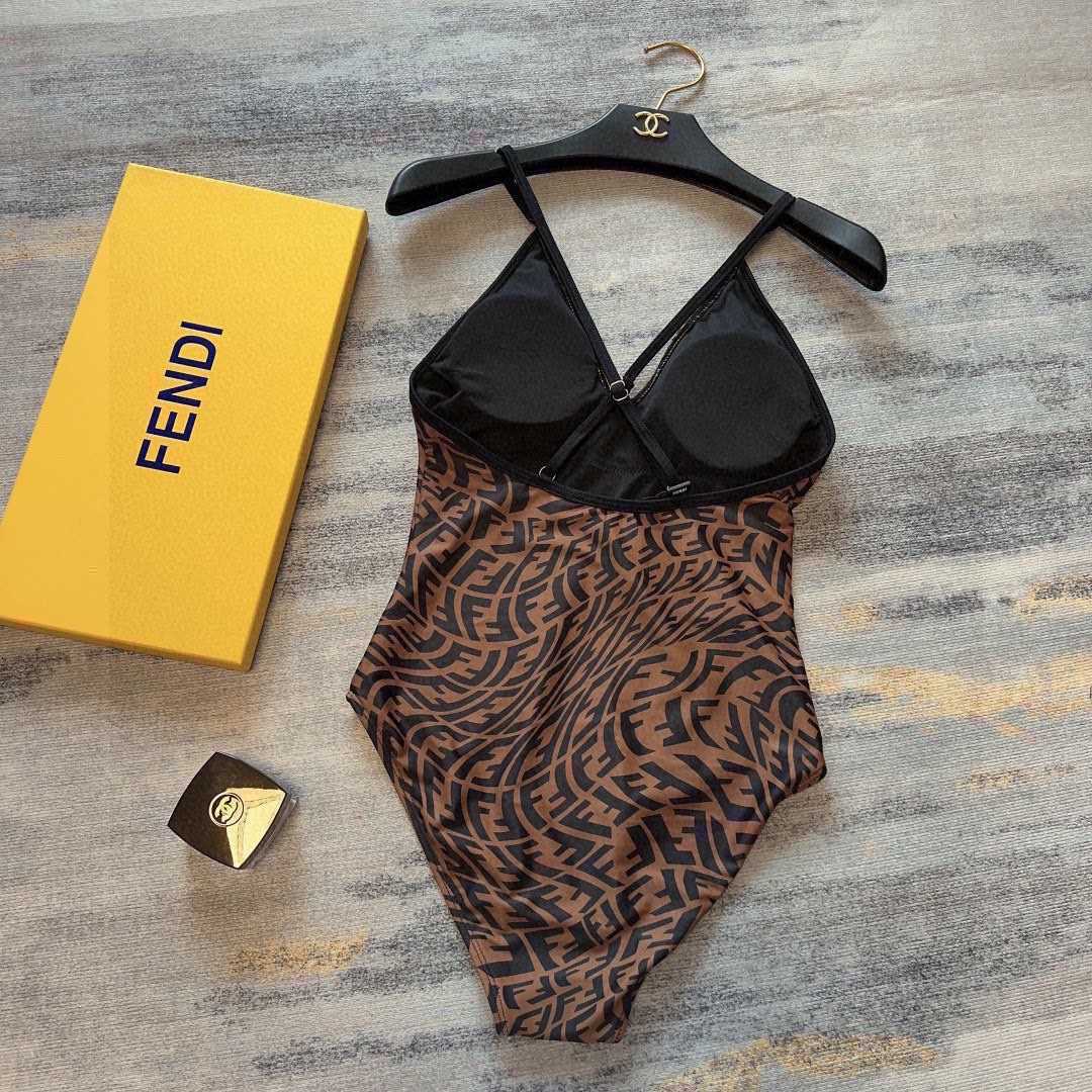 Fendi one-Piece Swimsuit - everydesigner