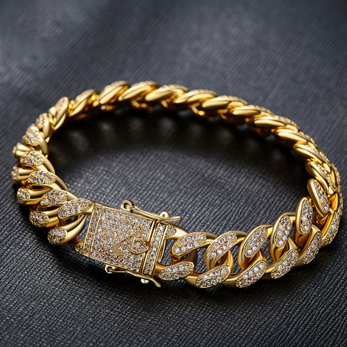 Miami Cuban Chain Diamond Cuban Link Bracelet in Yellow Gold - everydesigner
