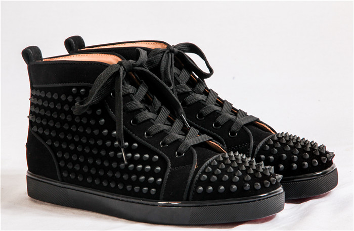 Limited Version Christian Louboutin Louis Spikes Black Orlato Suede Sneakers - everydesigner