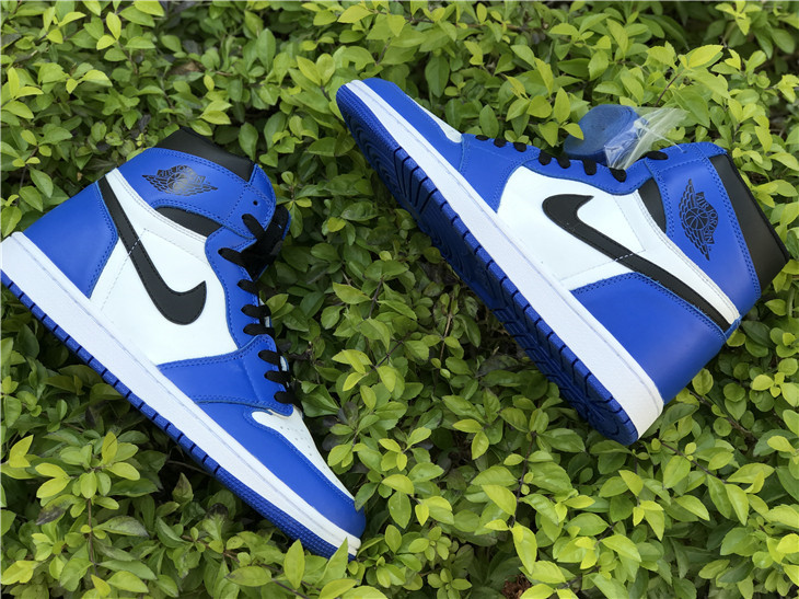 Jordan Air Jordan 1 Retro High OG Game Royal Sneakers - everydesigner