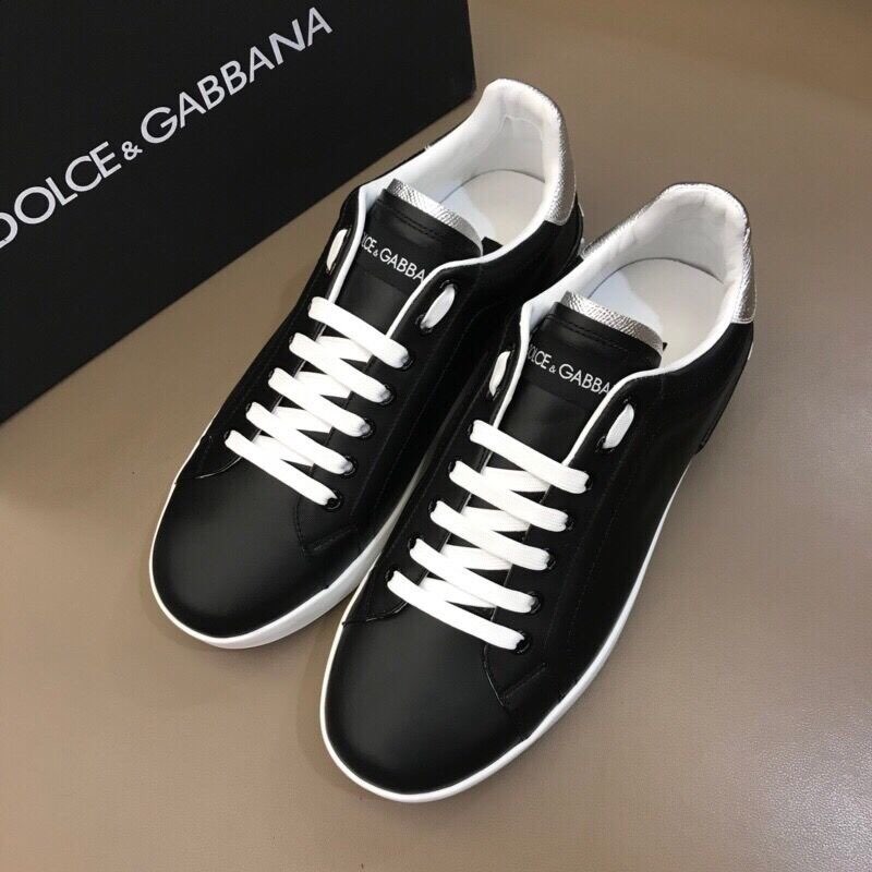 Dolce & Gabbana Sneaker in Black - everydesigner