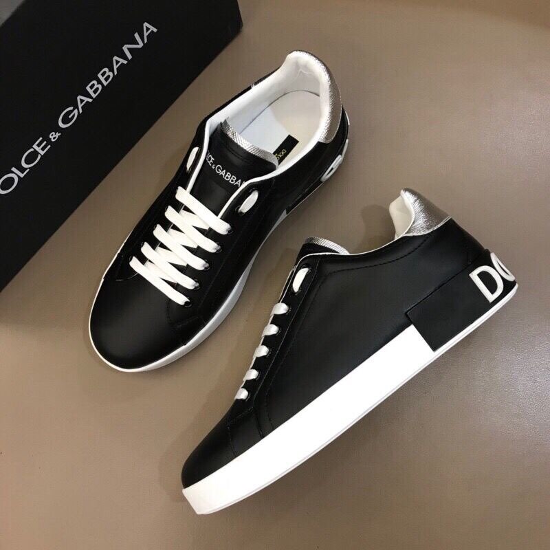 Dolce & Gabbana Sneaker in Black - everydesigner