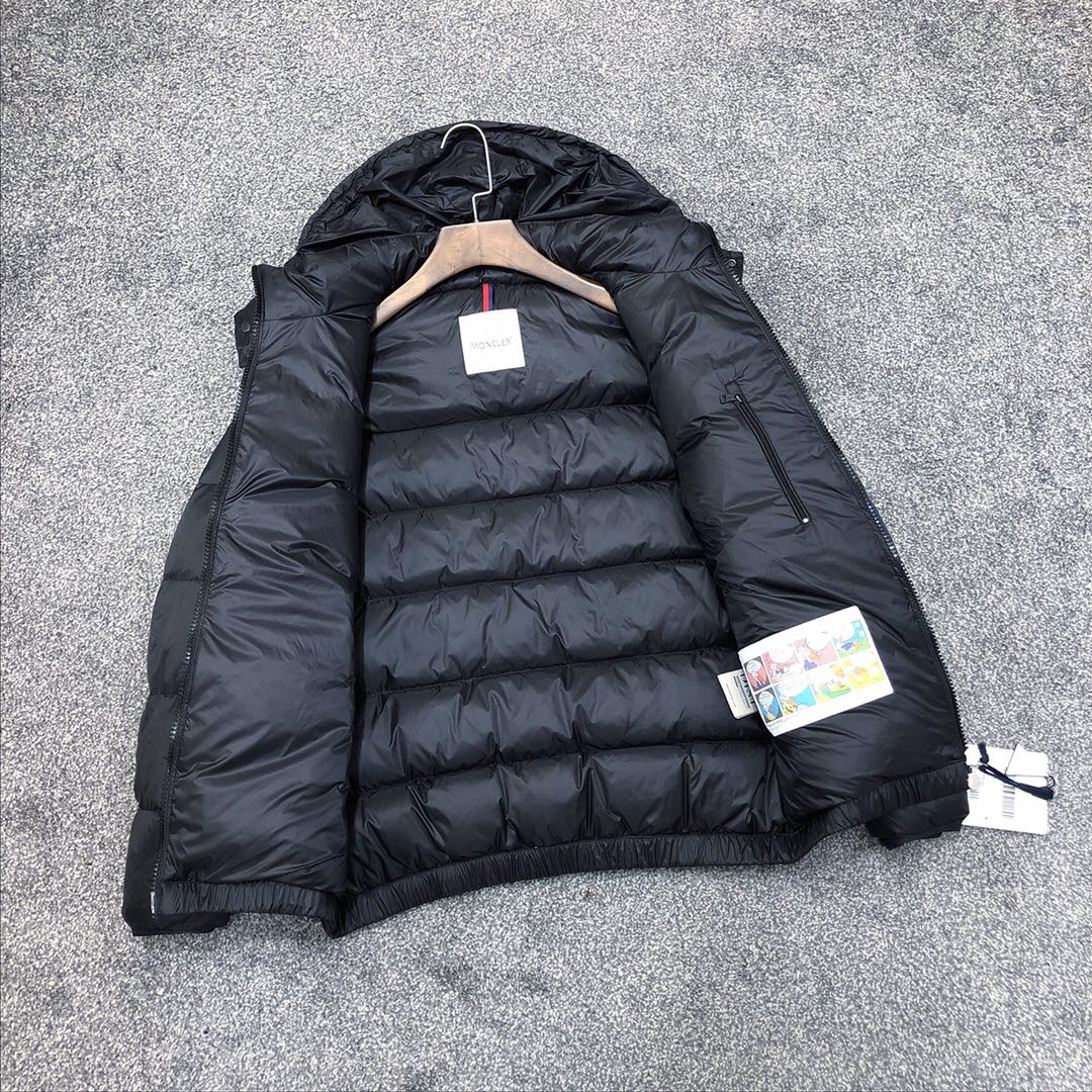 Moncler Black Down Jacket - everydesigner