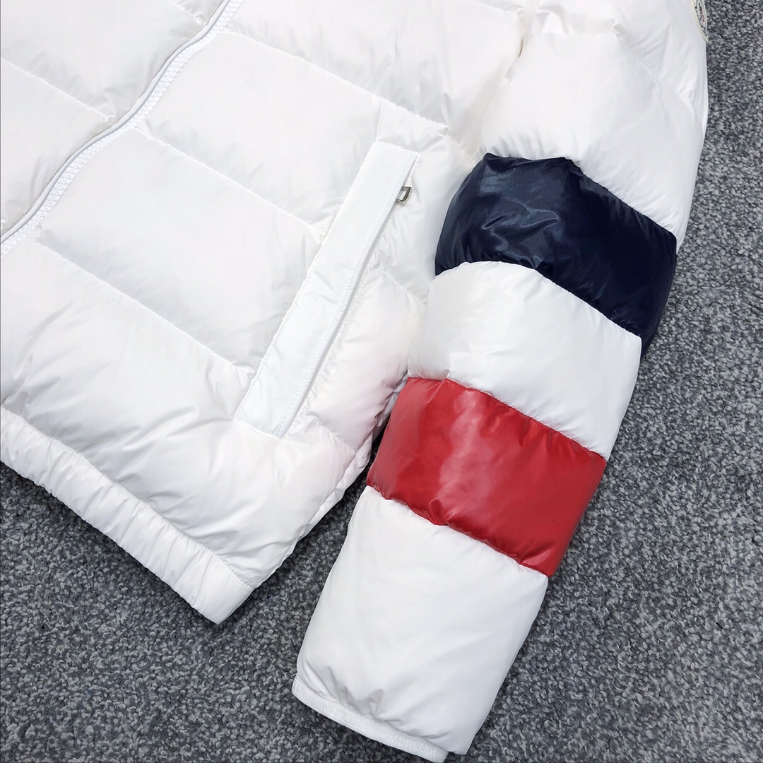 Moncler White Down Jacket - everydesigner