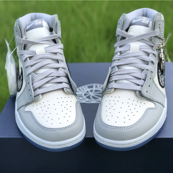 Jordan Air 1 Sneaker - everydesigner