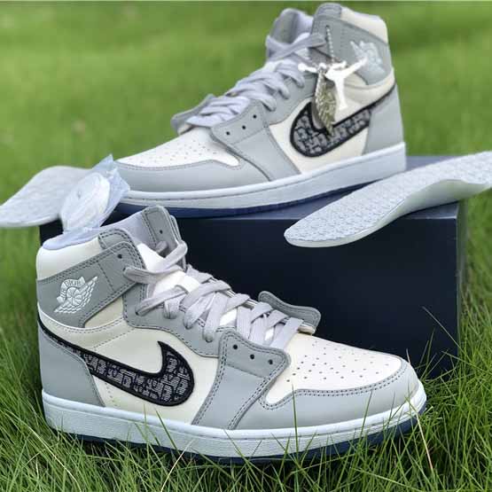 Jordan Air 1 Sneaker - everydesigner